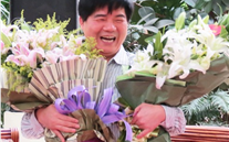 集团张董事长为雷总举办生日宴会